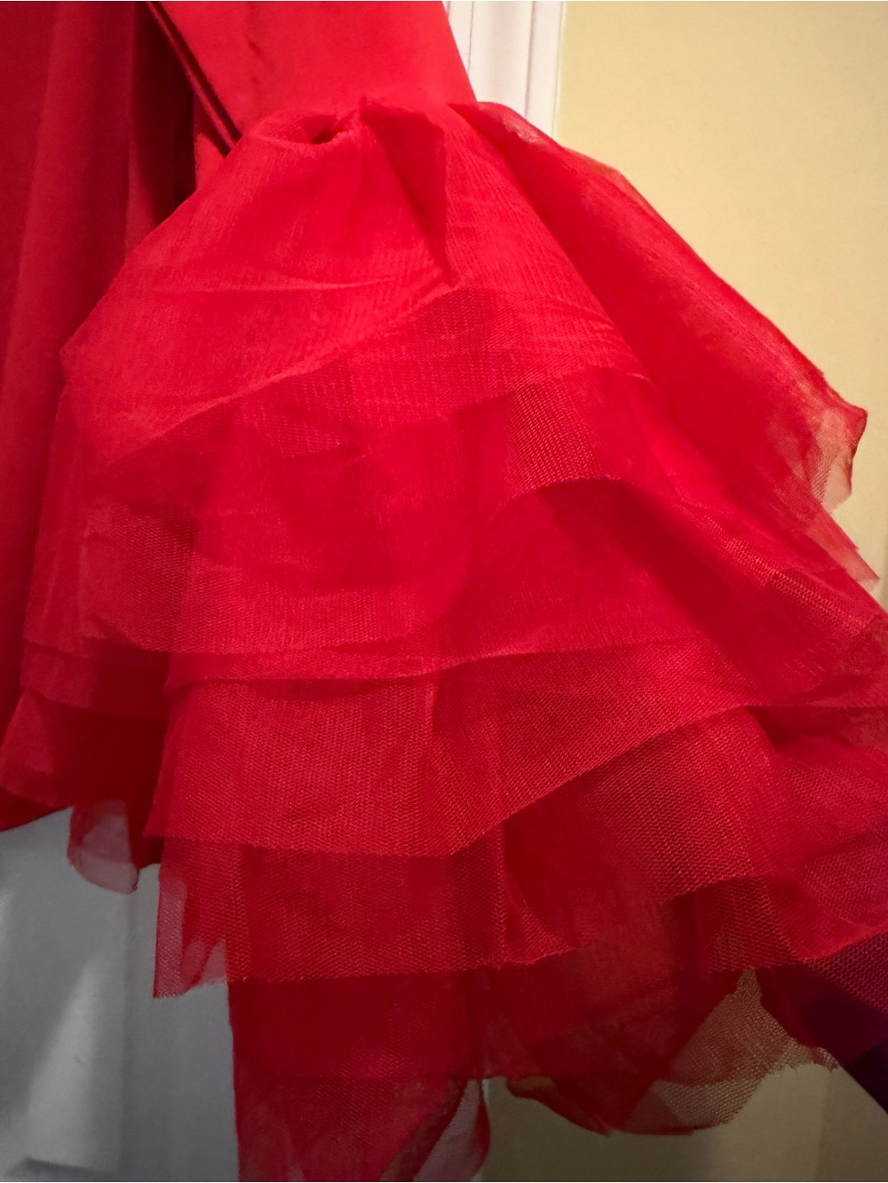 Red Knit Ruffle Sleeves Top - Picture 9 of 15
